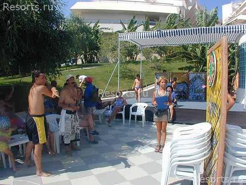 Grand Blue Sky Hotel 12